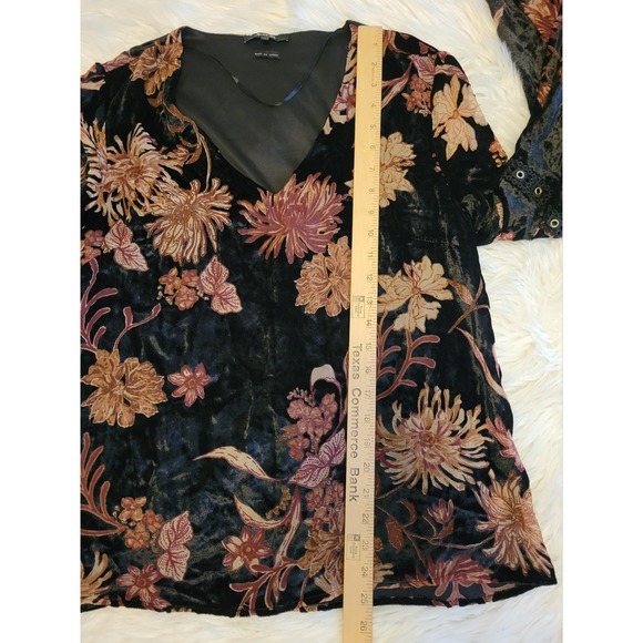 Women's Miss Me Top Burnout Velvet Size Bell Sleeves Fall Floral‎ Size Medium - Picture 5 of 9